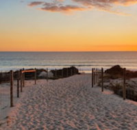 Acacia Holiday or Business Stay Accommodation - Tourism Caloundra