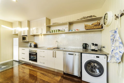 Coastal Pods Wynyard - Tourism Caloundra 5