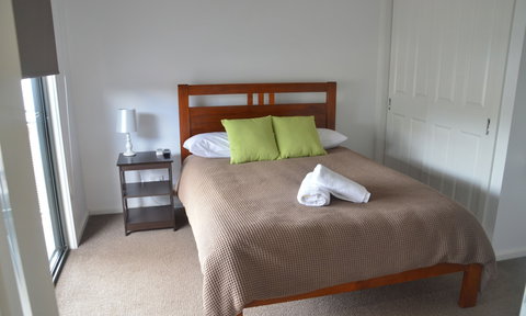 Bundalong Villas - Tourism Caloundra 5