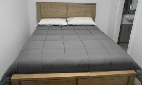 Bundalong Villas - Tourism Caloundra 4