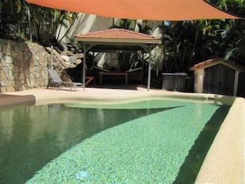 Reefside Villas - Tourism Caloundra 1
