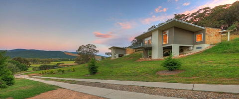 Panoramia Villas - Tourism Caloundra 1