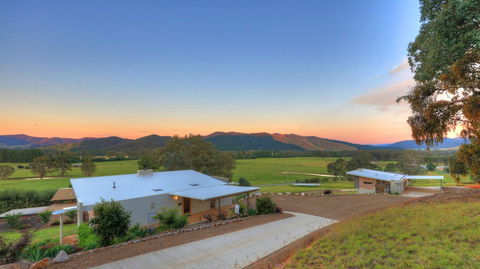 Panoramia Villas - Tourism Caloundra 2
