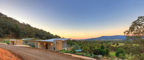 Panoramia Villas - Tourism Caloundra 5