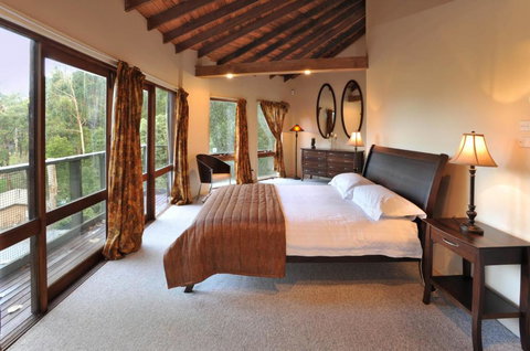 Risehill House - Tourism Caloundra 1