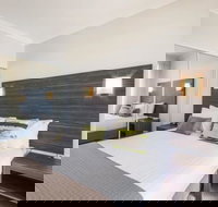 Dolphin Quay Apartments - Tourism Caloundra