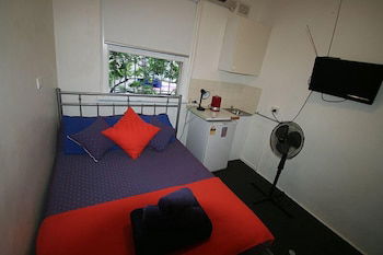 Zing Backpackers - Tourism Caloundra 1