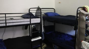 Zing Backpackers - Tourism Caloundra 2