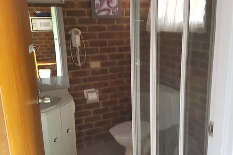 Barham Colonial MotelB - Tourism Caloundra 4