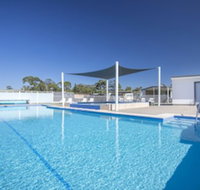 Lakeside Cabins  Holiday Village - Tourism Caloundra