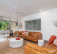 Seascape Holidays - Club Tropical Apts