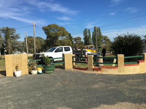 Alpine Country Motel - Tourism Caloundra 3