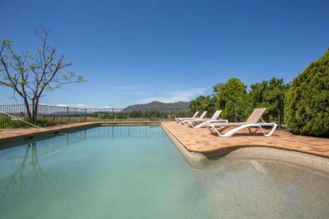 Hunter Riverpines Stay - Tourism Caloundra 7