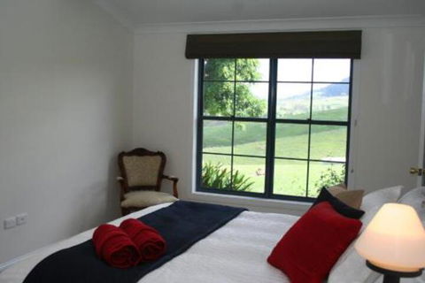 Kia Ora Lookout Retreat - Tourism Caloundra 5