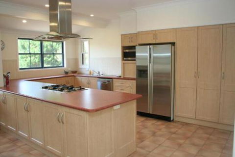 Kia Ora Lookout Retreat - Tourism Caloundra 2