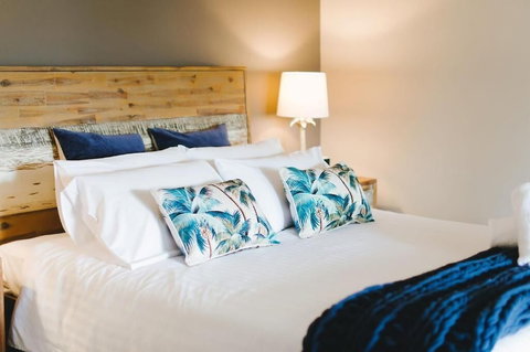 The Med Motel - Tourism Caloundra 5