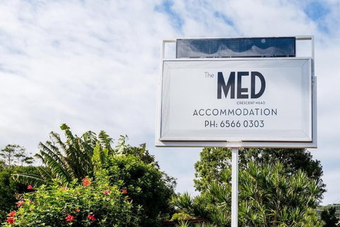 The Med Motel - Tourism Caloundra 0