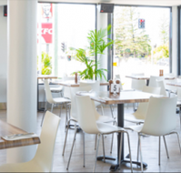 Mermaid Beach Tavern - Tourism Caloundra