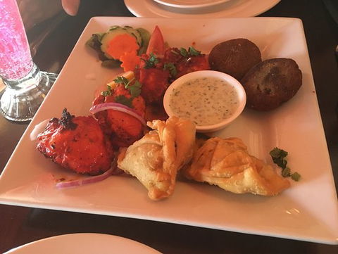Arjuna Indian Restaurant - Tourism Caloundra 0