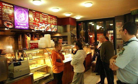 Siriphen Thai Restaurant - Tourism Caloundra 3