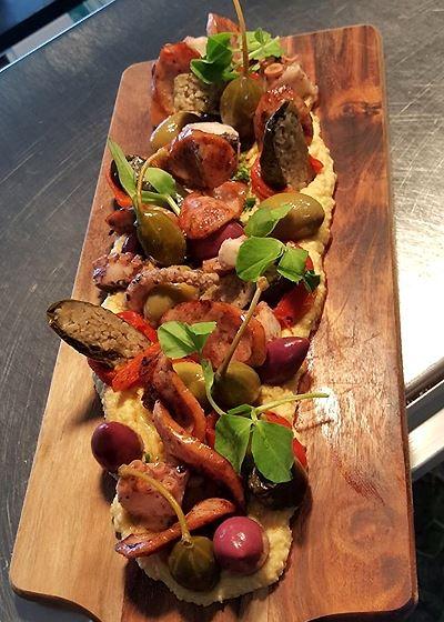 NINE 50 Restaurant & Bar - Tourism Caloundra 0