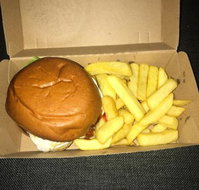 Black Label Grill - Tourism Caloundra