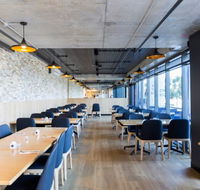 Frankston Waterfront Restaurant - Tourism Caloundra
