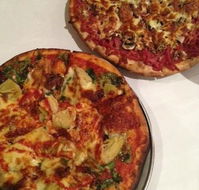 Accetta's Woodfired Pizza House - Tourism Caloundra