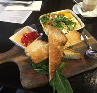 Raffael's Cafe Bar  Grill - Tourism Caloundra