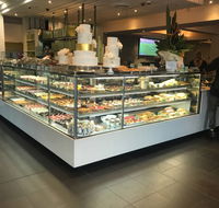Vanilla Cakes and Lounge - Tourism Caloundra