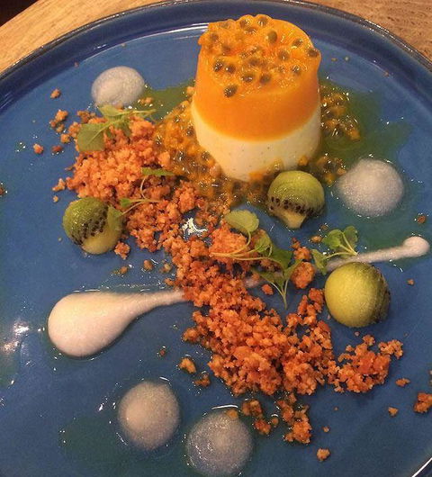 H2O Restaurant & Bar - Tourism Caloundra 13