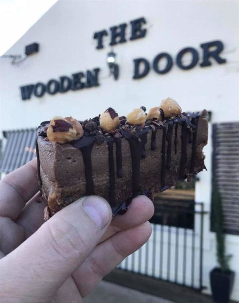 H2O Restaurant & Bar - Tourism Caloundra 14