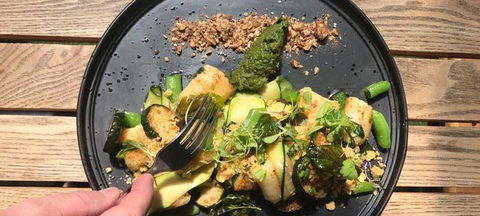 H2O Restaurant & Bar - Tourism Caloundra 2