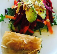 Effloresce Flowers - Tourism Caloundra