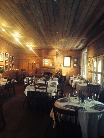 Galleria Food & Wine Bar - Tourism Caloundra 0