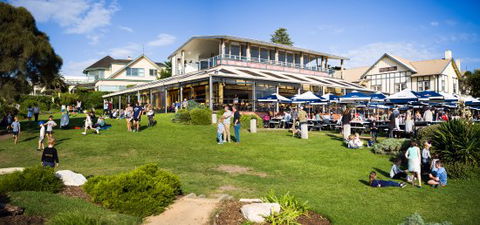 Portsea Hotel Bistro - Tourism Caloundra 0