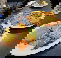 The Red Cliffs Club - Tourism Caloundra