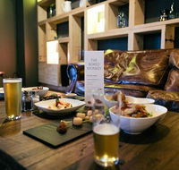 The Bored Monkey - Tourism Caloundra