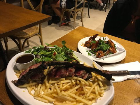 Flamez Eatery - Tourism Caloundra 0