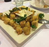 Bella Vista Fountain Vegetarian restaurant - Tourism Caloundra