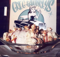 Greg and Audrey's - Tourism Caloundra