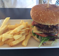 Jules by the Lake Cafe - Tourism Caloundra