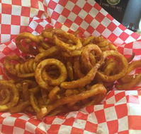 Memphis Wings - Tourism Caloundra