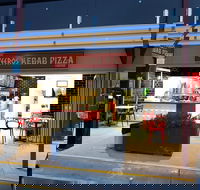 Yeeros Kebab Pizza - Tourism Caloundra