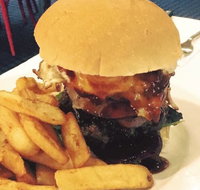 The Clubhouse Bistro - Tourism Caloundra