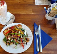 Brownie's On Budgewoi - Tourism Caloundra