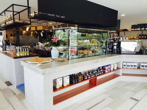 Eastwood's Deli And Cooking School - Tourism Caloundra 0