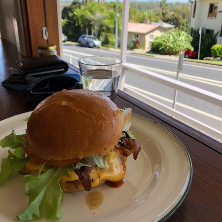 The Hilltop Store - Tourism Caloundra 0