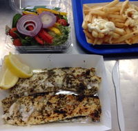 Mike's Seafoods - Tourism Caloundra