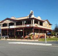 The Royal Hotel - Tourism Caloundra